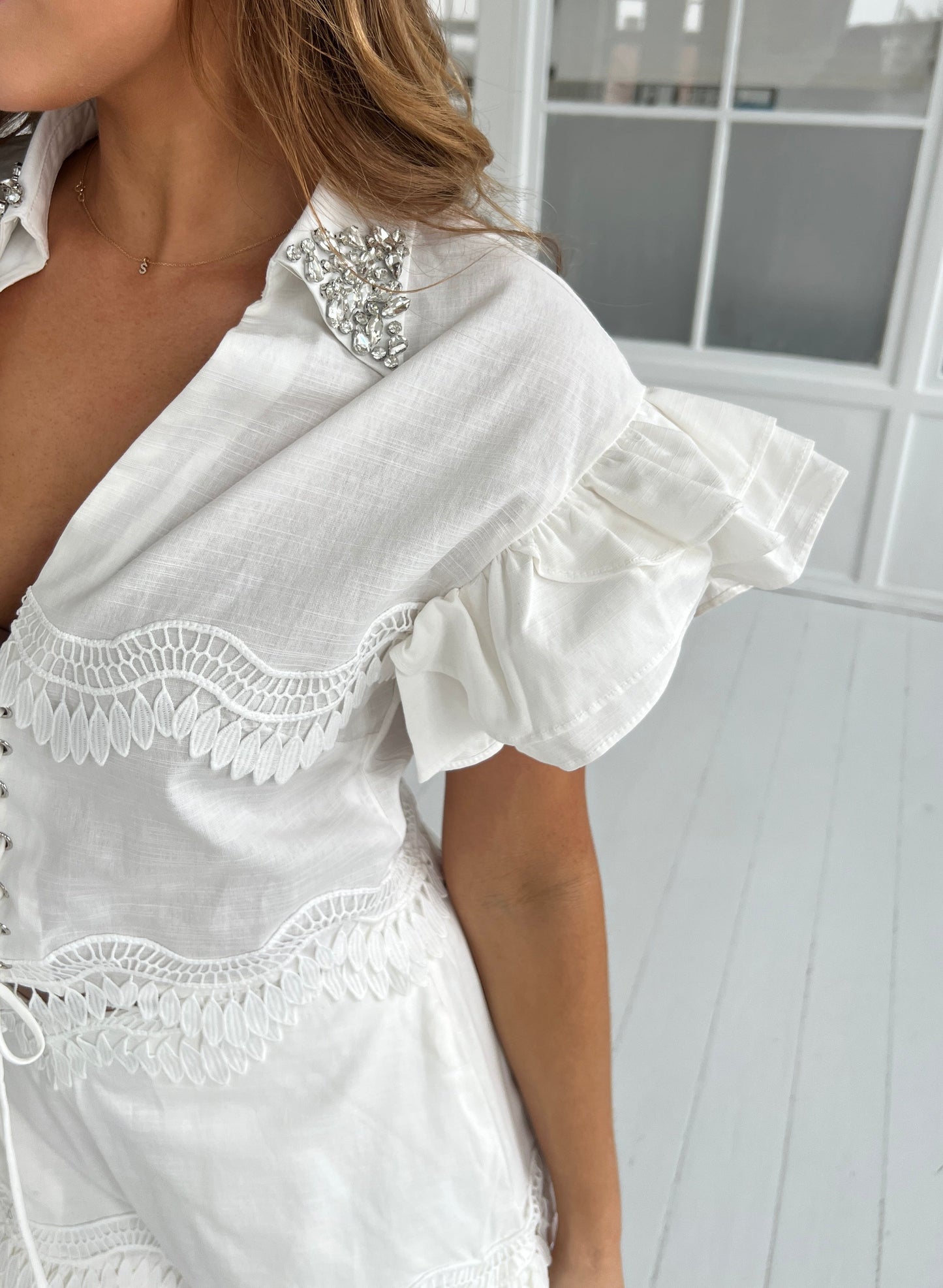 Flam white shorts set fra webshoppen Aaberg Copenhagen