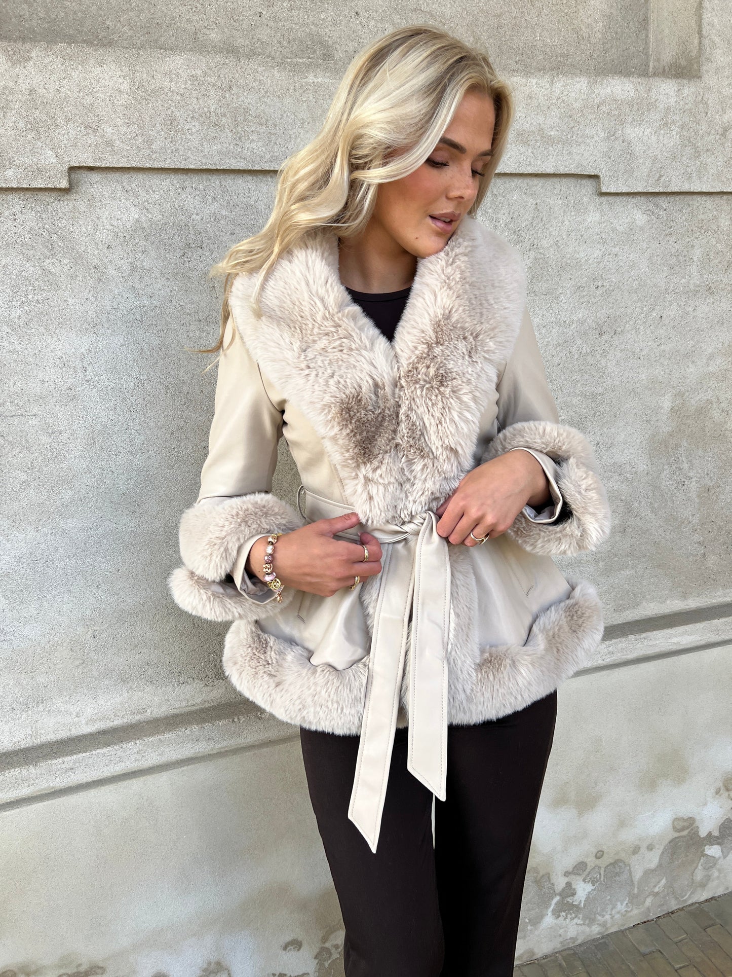 Flam beige jacket