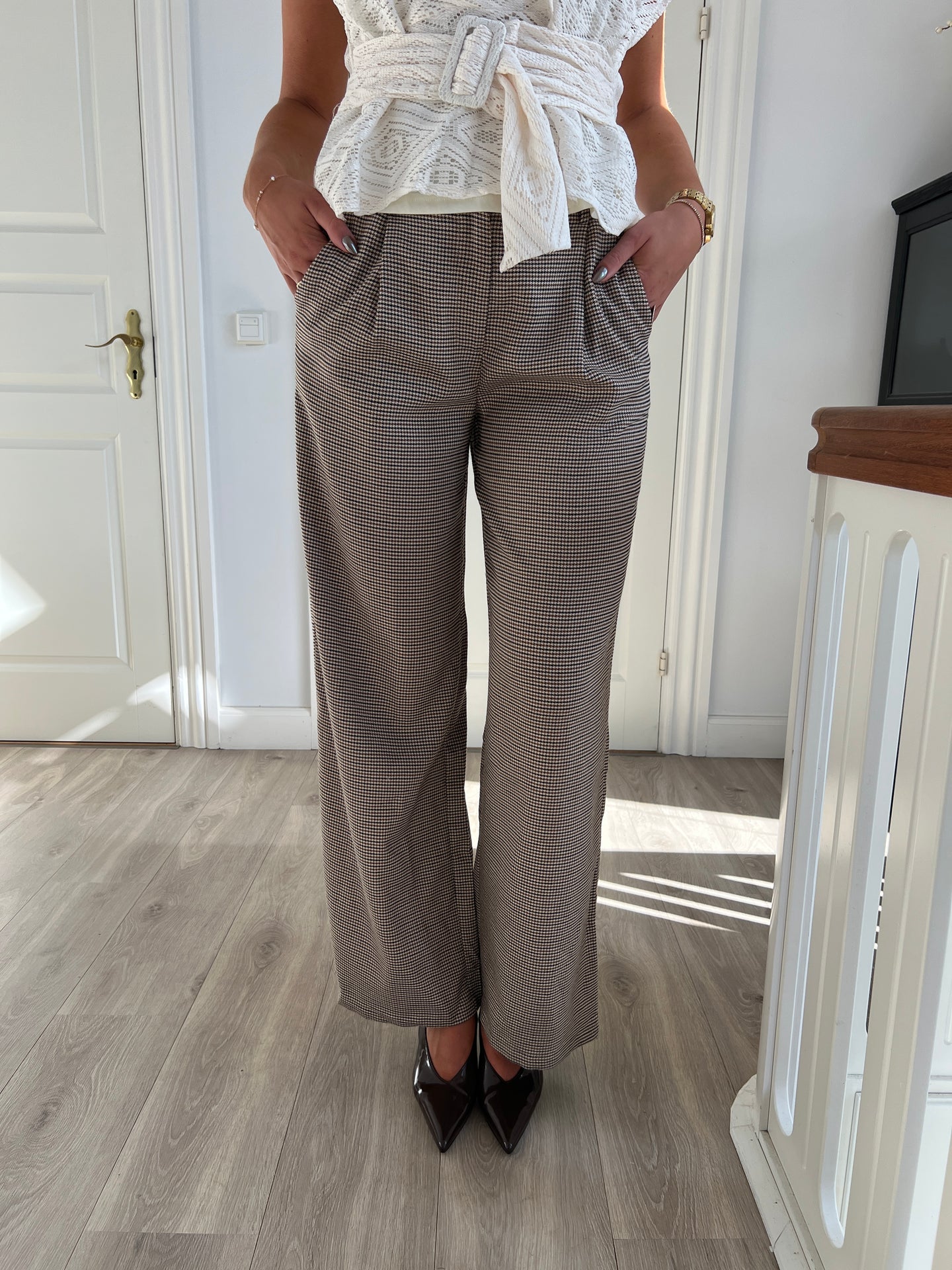 Eight Luxe brunternet pants
