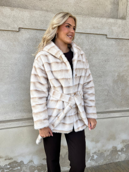 Flam beige fake fur jakke