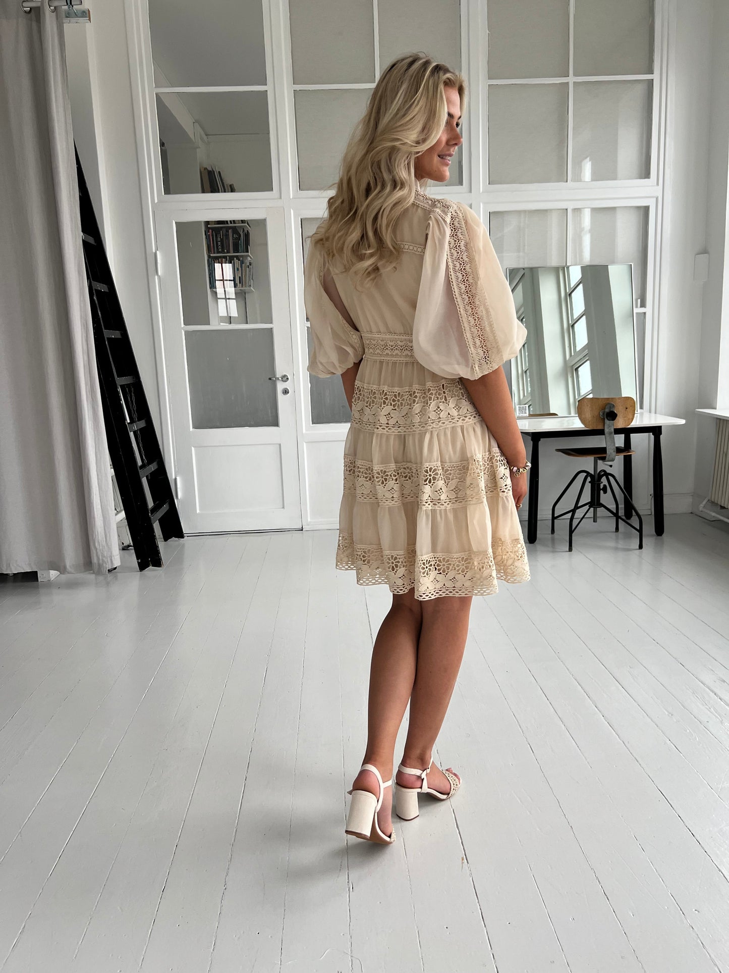 Azaka beige lace dress (3317)