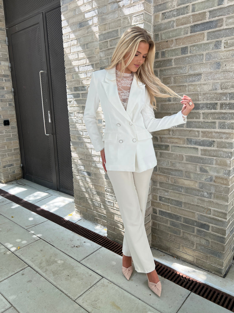 Its May white blazer