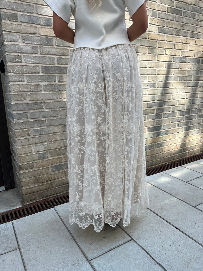 Rosie long lace skirt