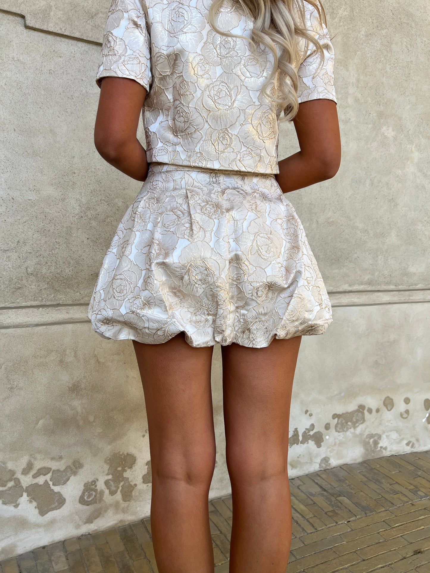 Elli balloon gold skirt