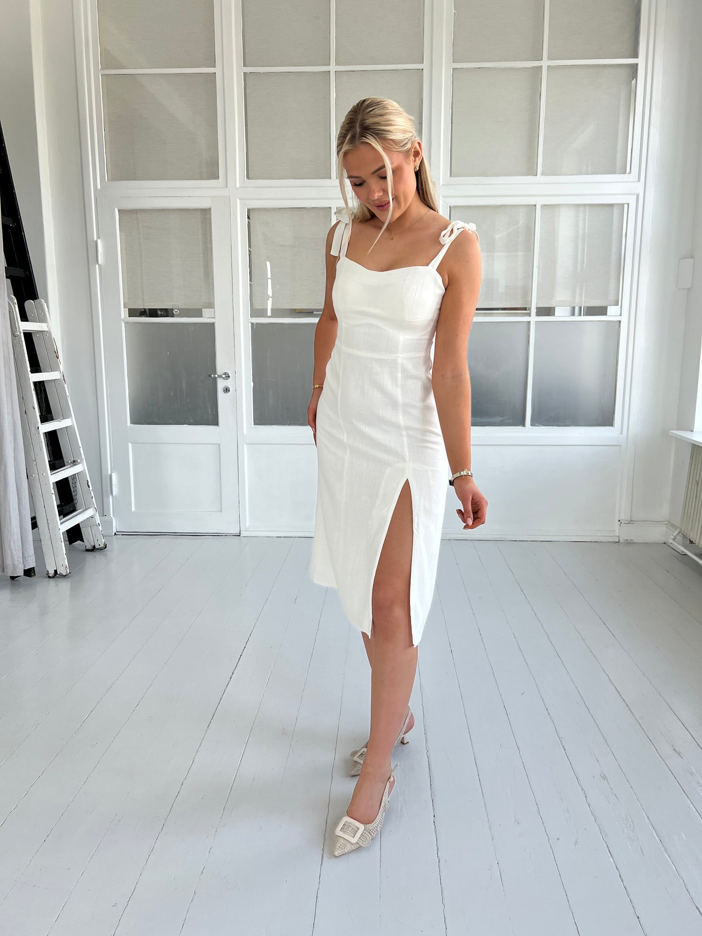 Eight luxe white linen dress