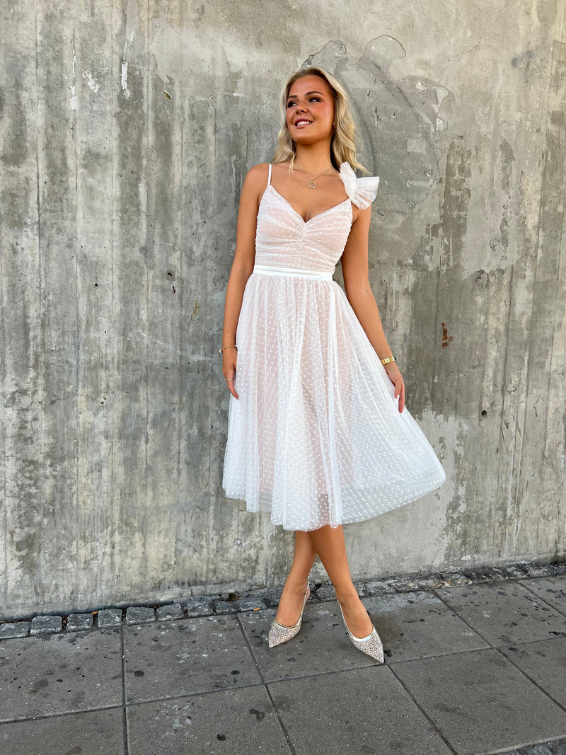 Soky white tulle dress (3377)-kjole-Aaberg Copenhagen