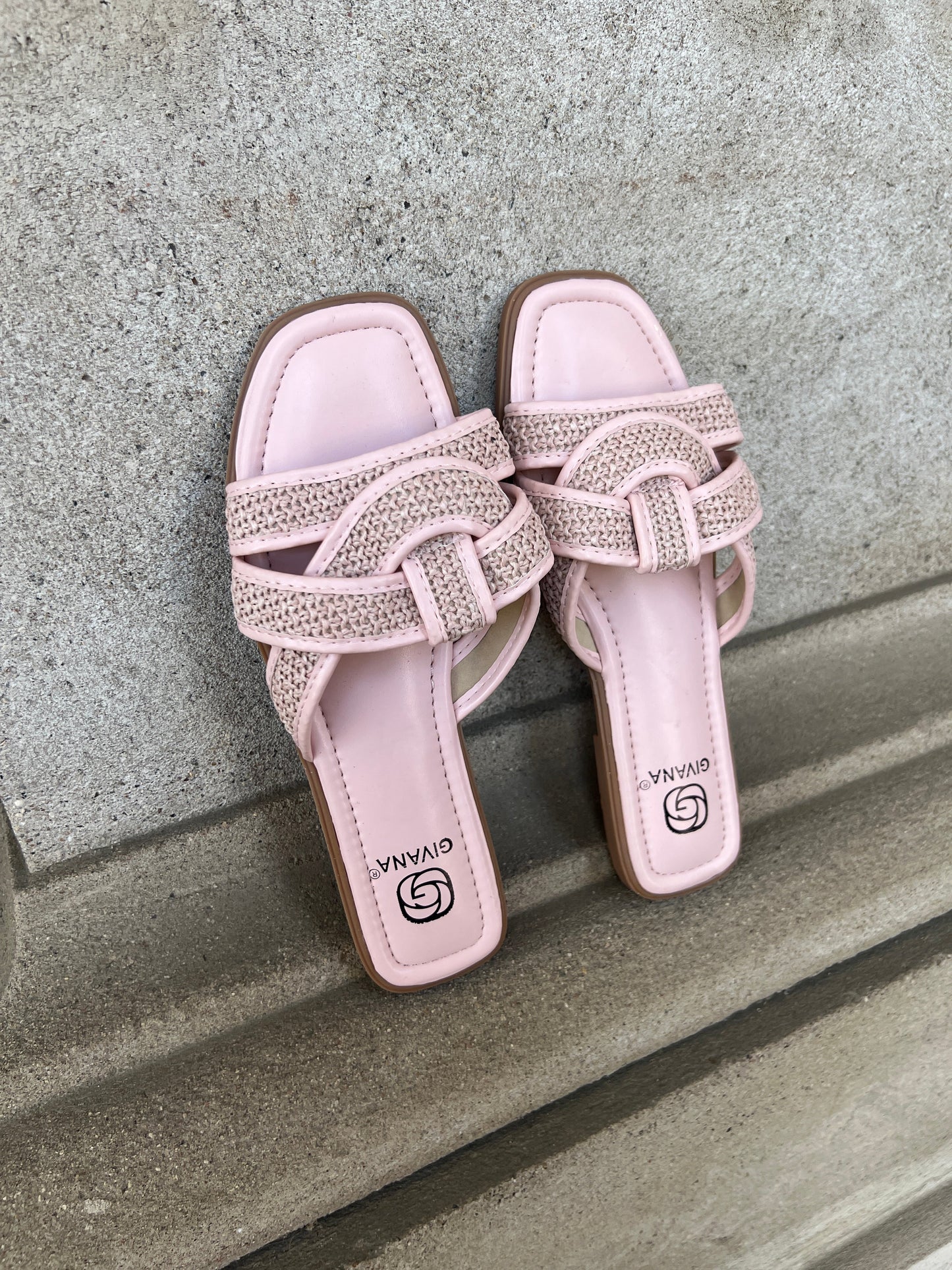 Givana rose summer sandal