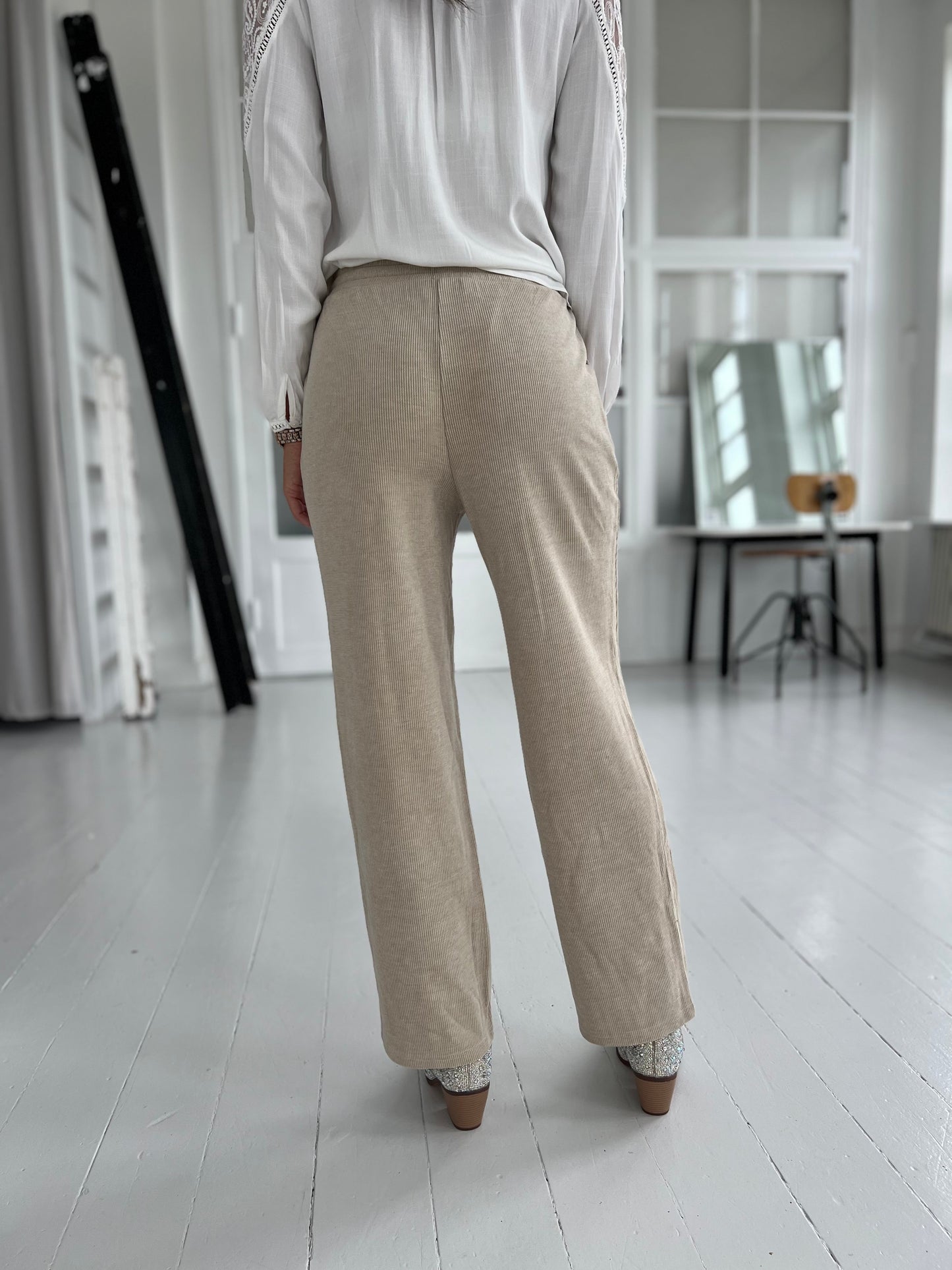 Lamiar beige pants