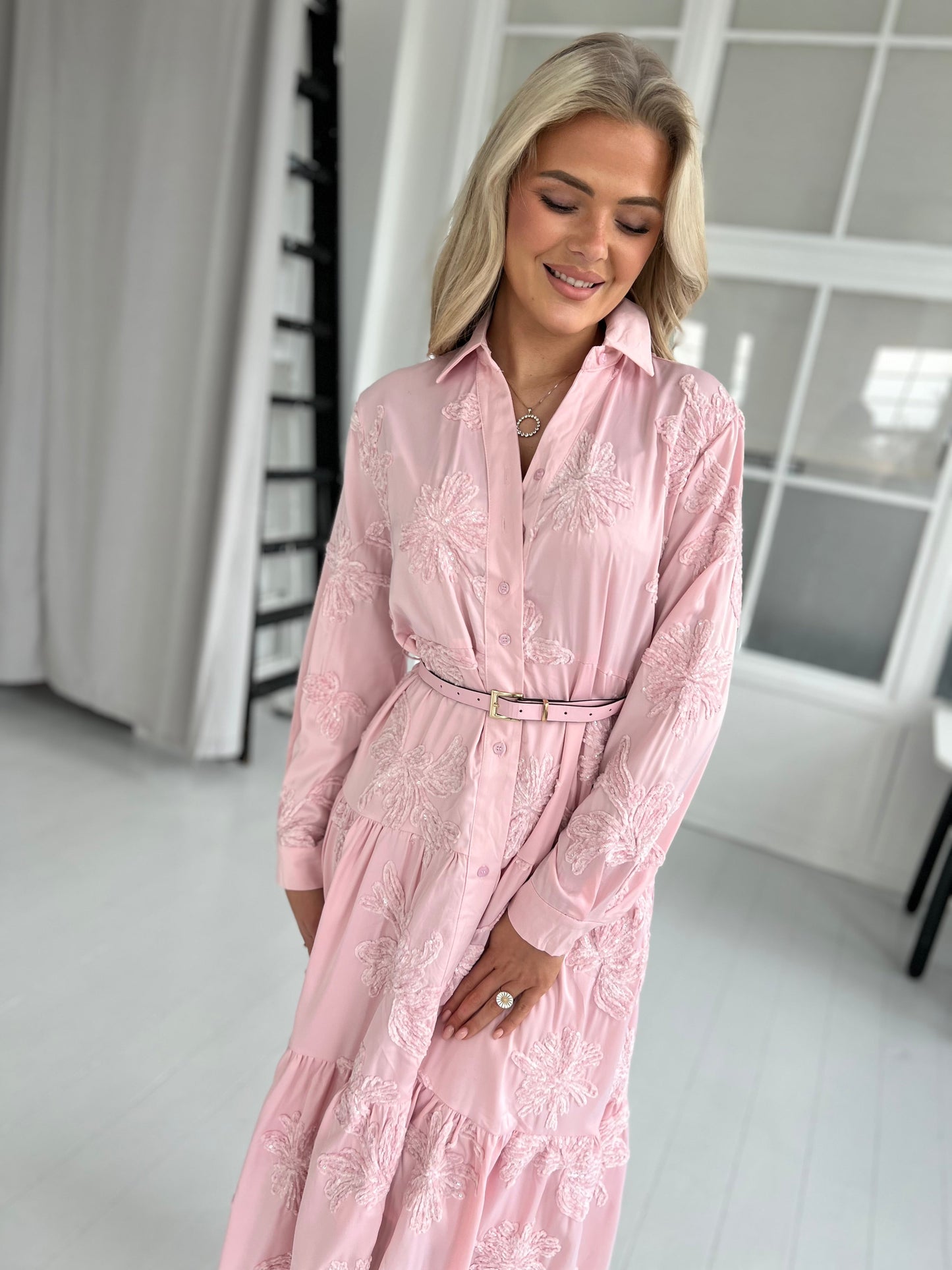 Flam rose shirt dress