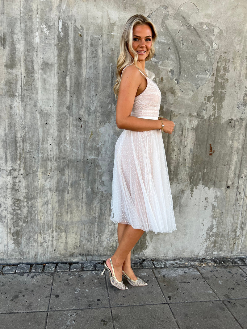 Soky white tulle dress (3377)-kjole-Aaberg Copenhagen