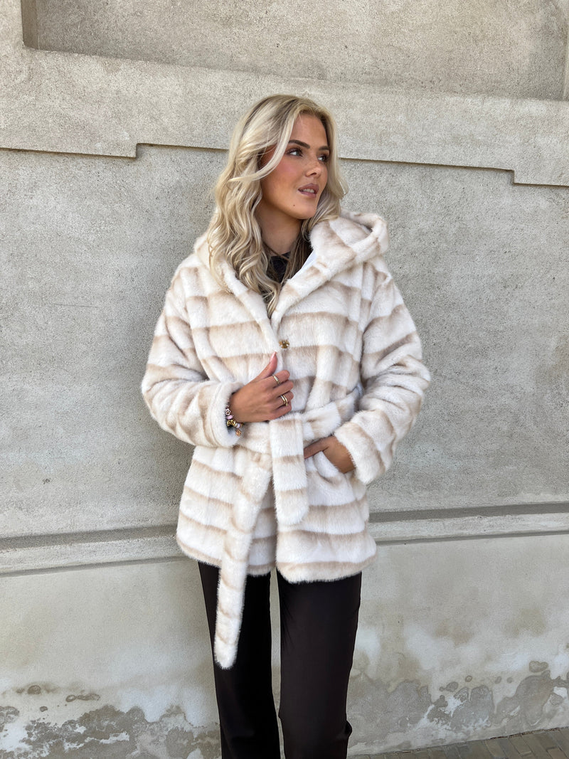 Flam beige fake fur jakke