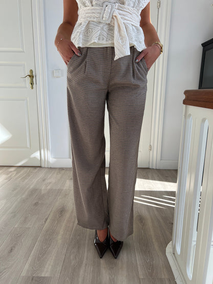Eight Luxe brunternet pants