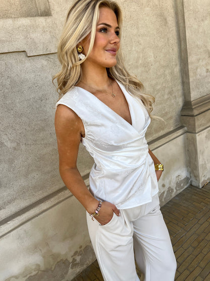 Elli  White satin top