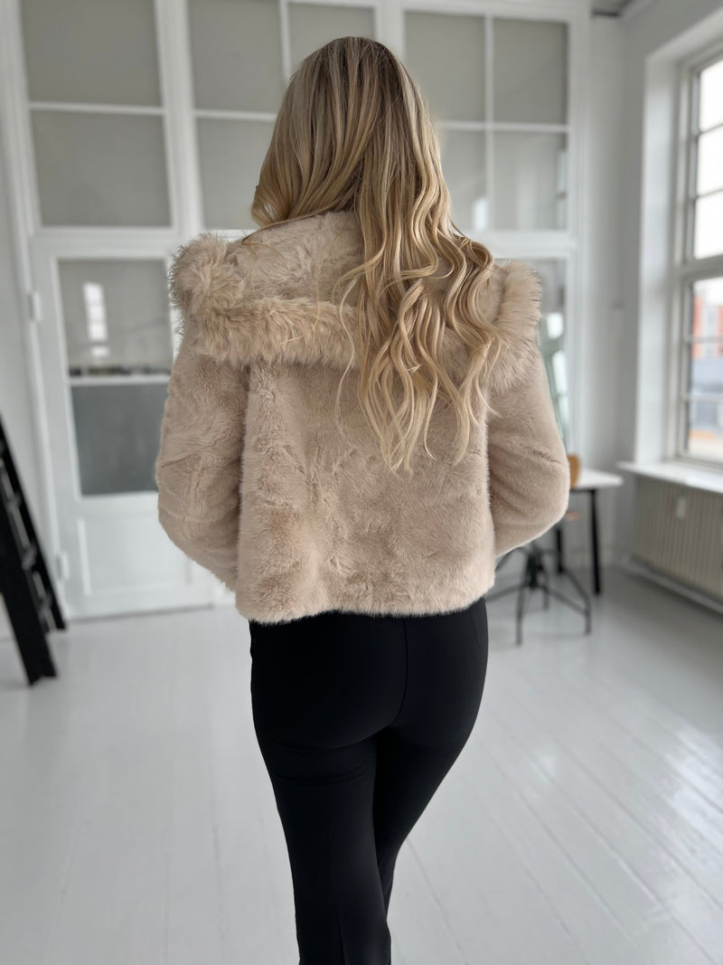 Azaka beige fur jacket (4597)-jakke-Aaberg Copenhagen