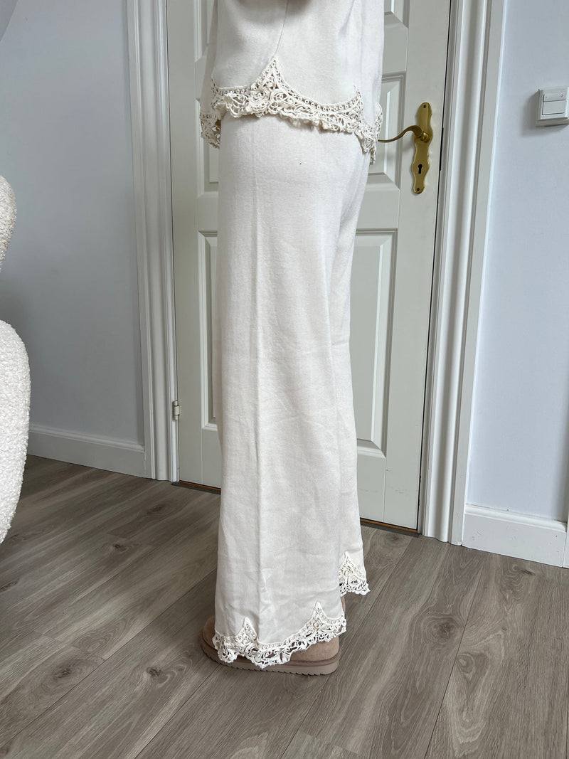May beige knit pants