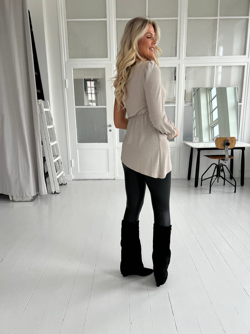 By Swan beige one shoulder