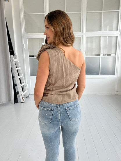 Elli White linen top Taupe