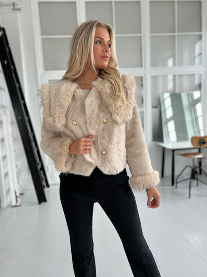 Azaka beige fur jacket (4597)