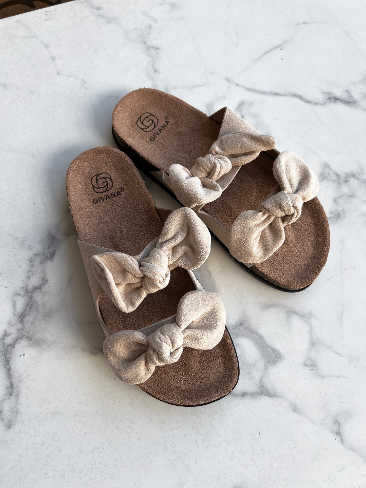 Givana beige dobbel bow sandal