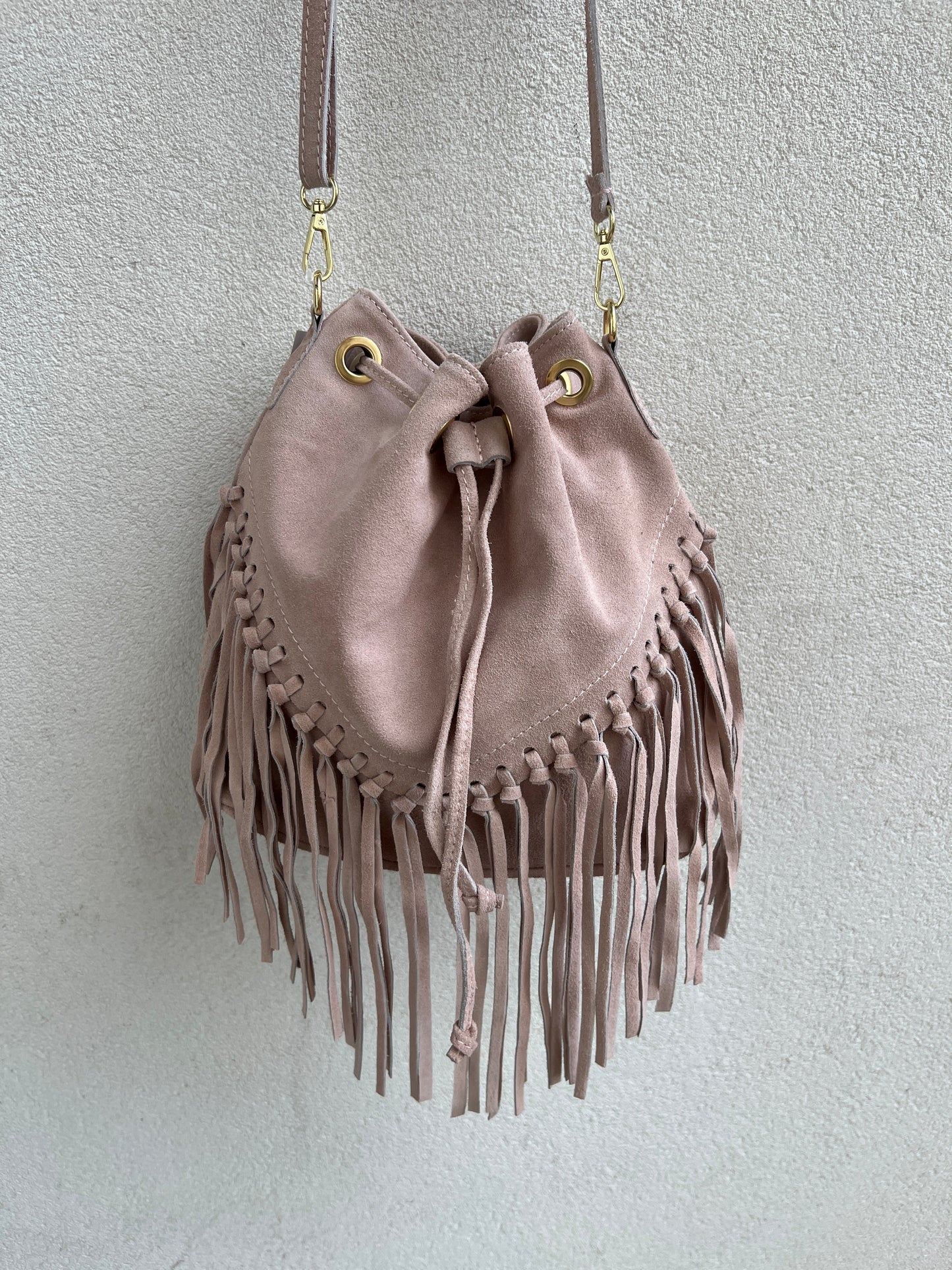 Fringe ruskind rose bag