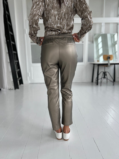 Orice bronze pants (8082)