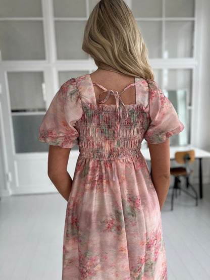 Maya peach flower dress