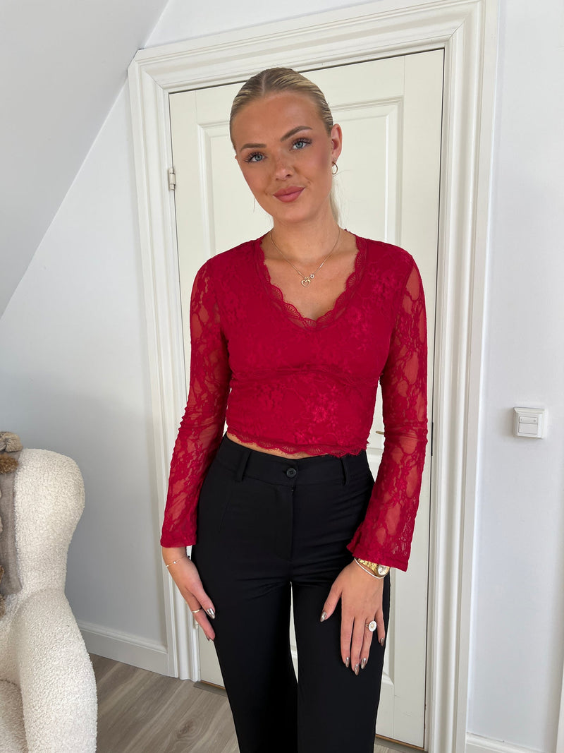 Fleur  bordeaux lace blouse