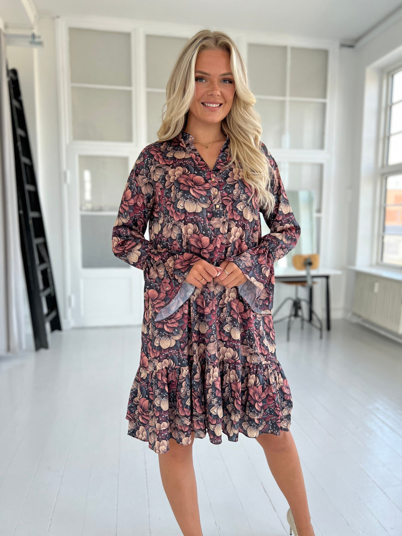 Gaspar lido flower dress (6337) fra webshoppen Aaberg Copenhagen