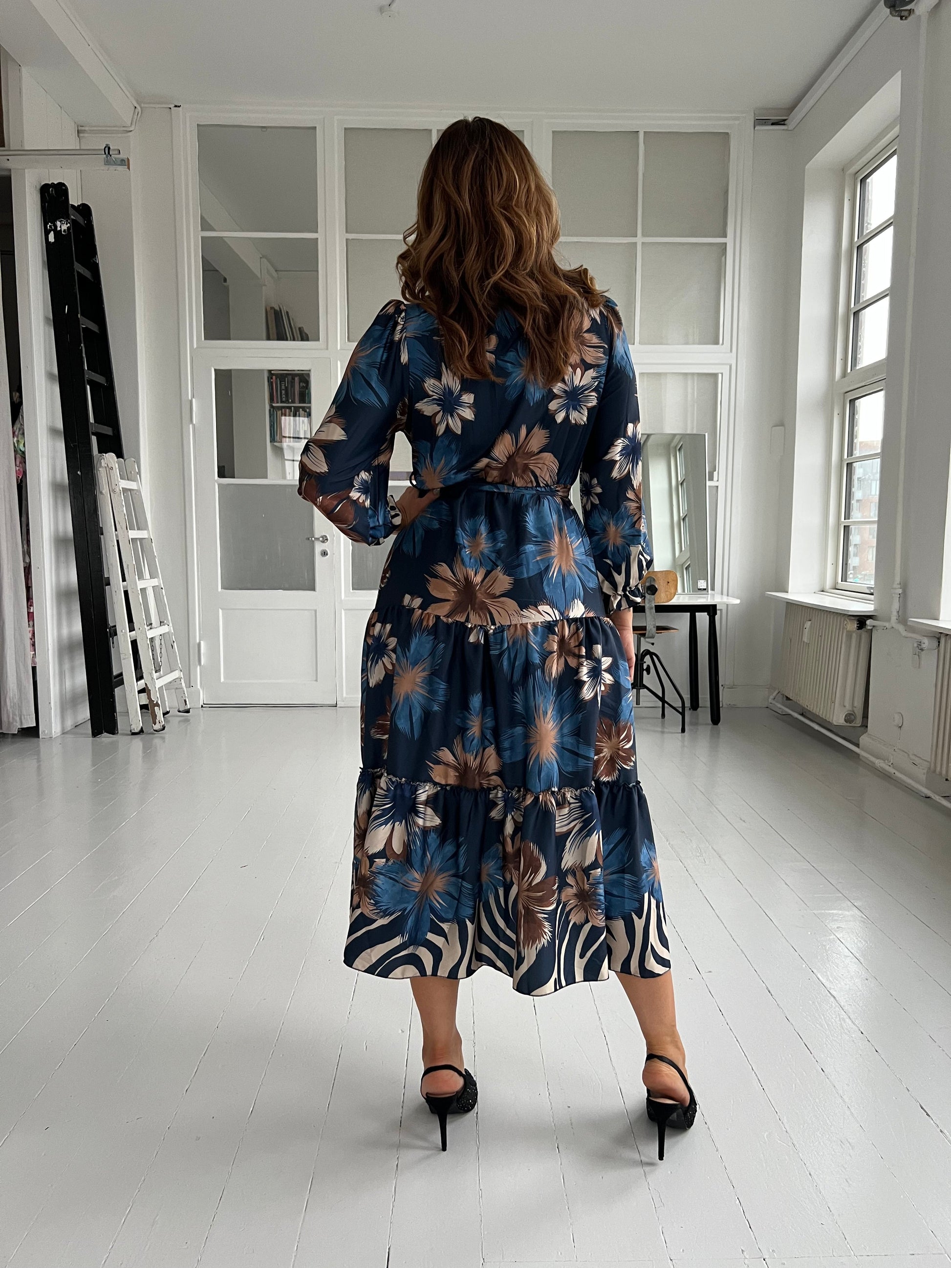 Bianca blue flower dress-kjole-Aaberg Copenhagen