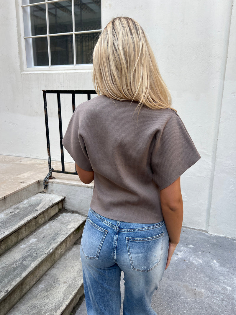 Its May taupe knit vest