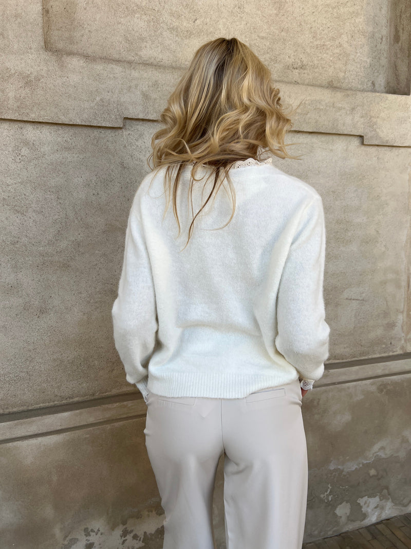 Kilky lace white knit