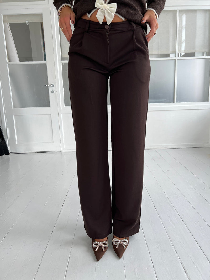 Eight Luxe Brown trousers Long