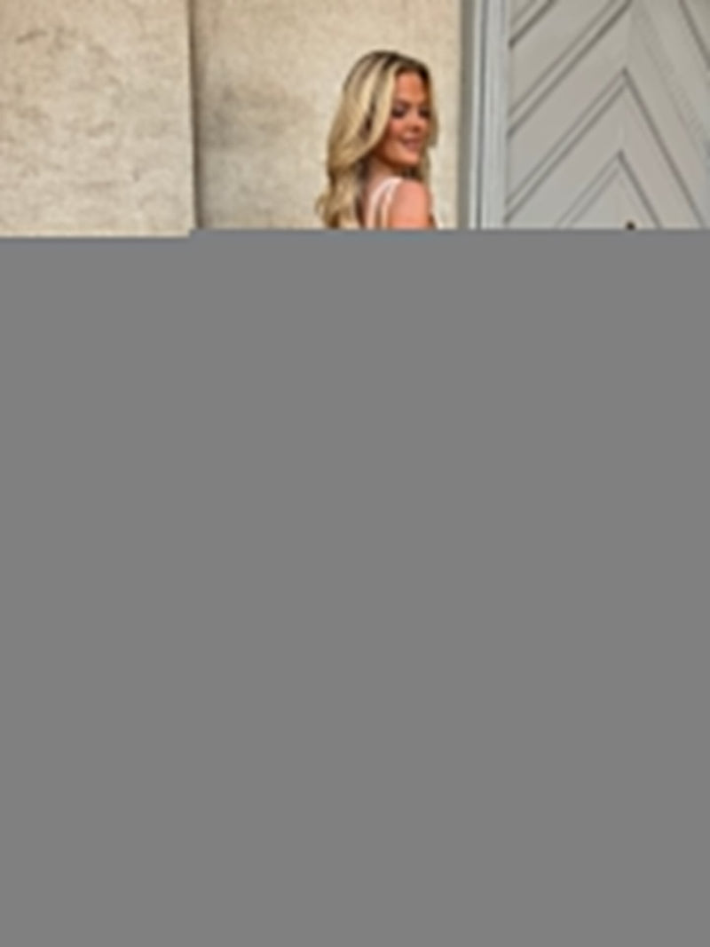 Auluna beige dress