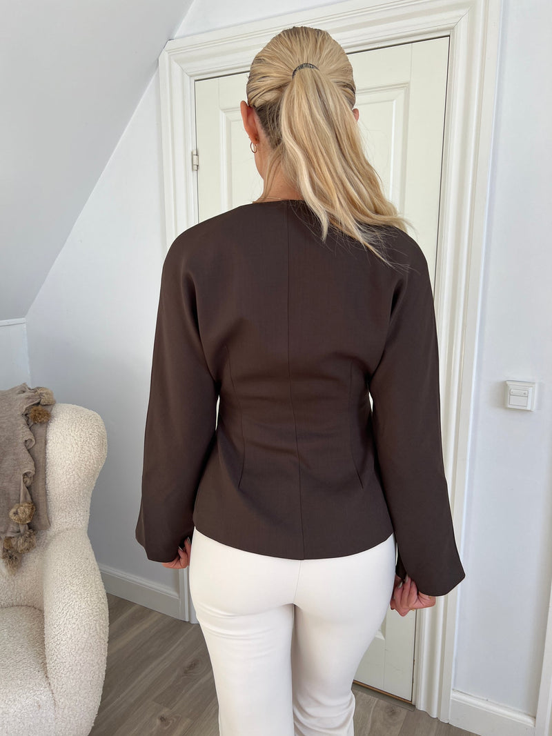 Eight Luxe brown blazer
