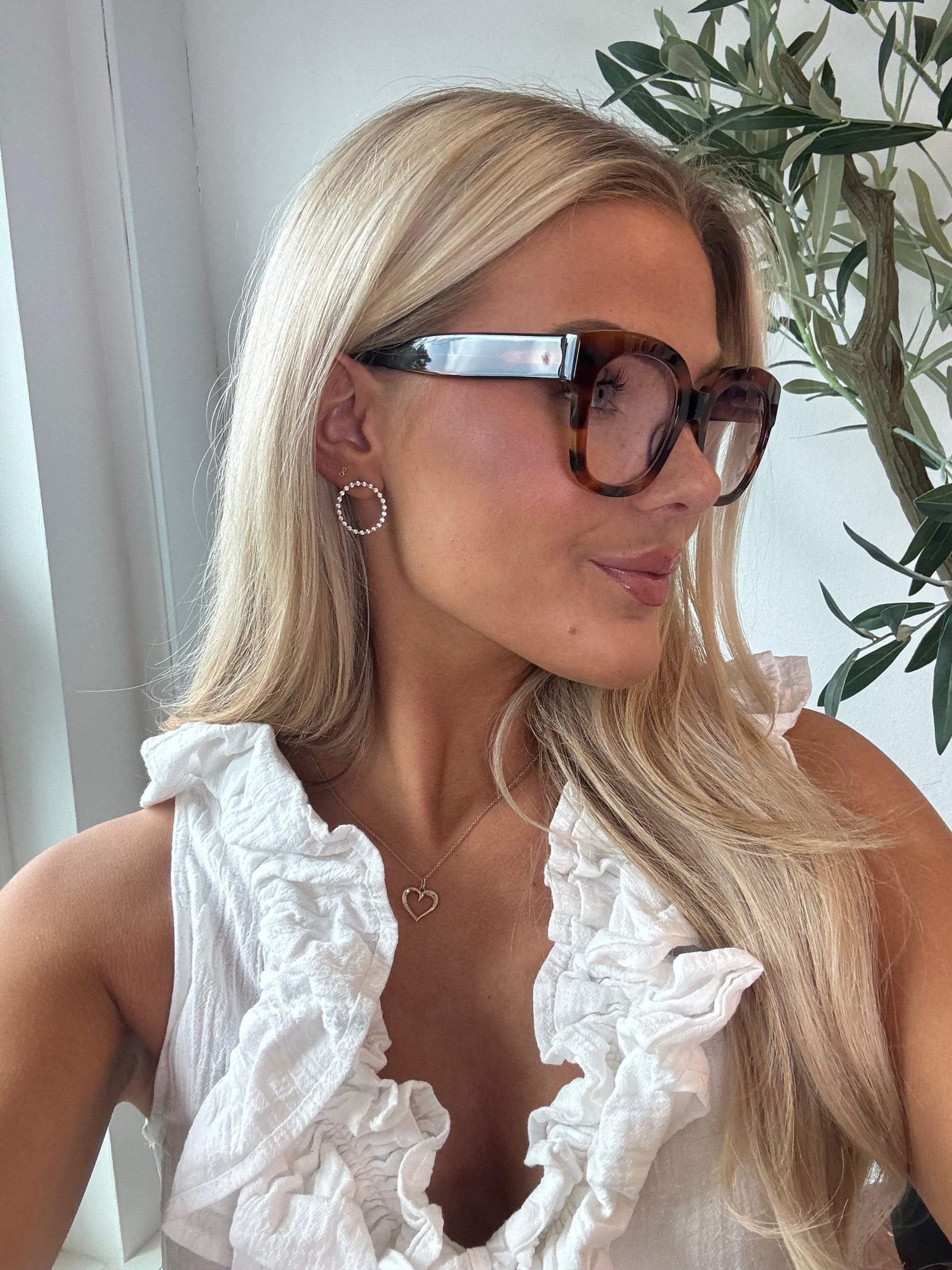 Chloe brown readers fra webshoppen Aaberg Copenhagen