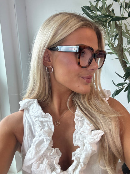 Chloe brown readers fra webshoppen Aaberg Copenhagen
