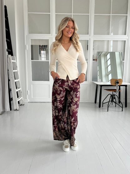 Bellice bordeaux satin pants