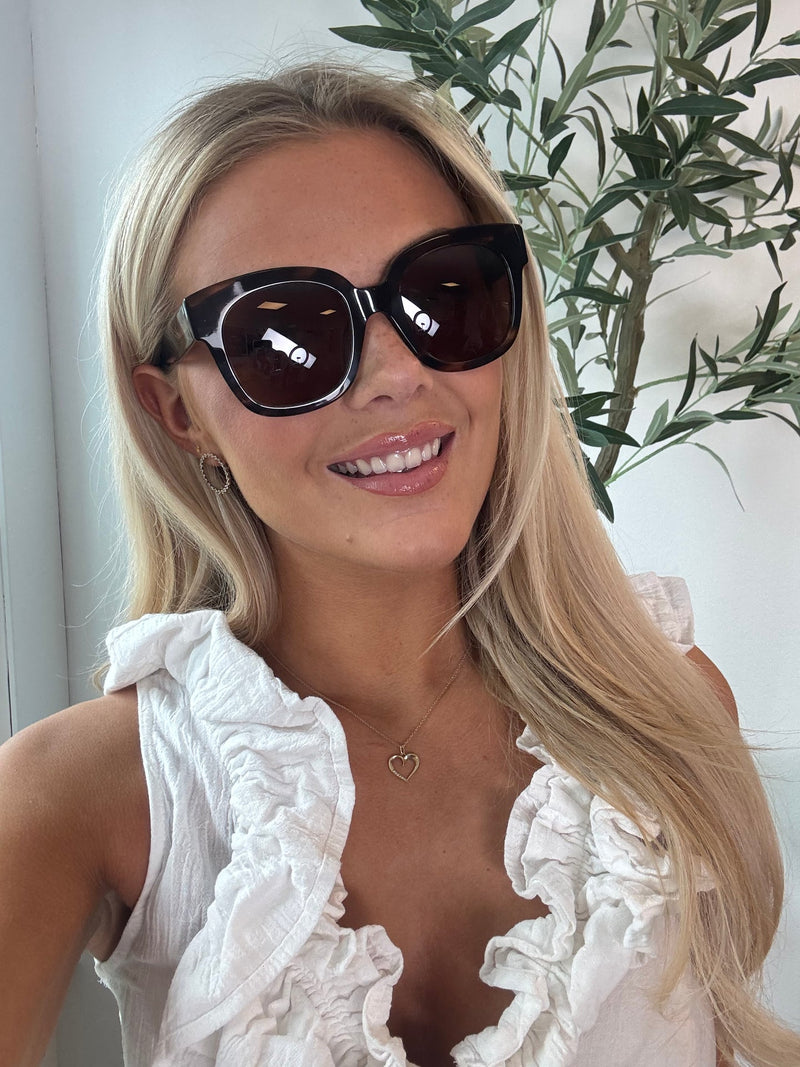 Chloe dark brown sunreader fra webshoppen Aaberg Copenhagen