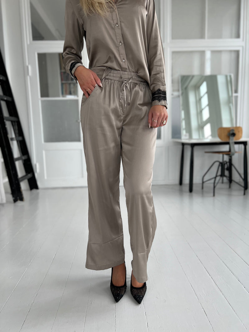 Gaspar Honolulu grey satin pants (7901)