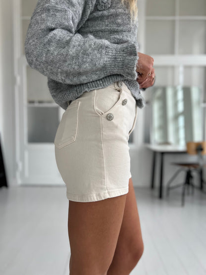 Softy beige denim shorts