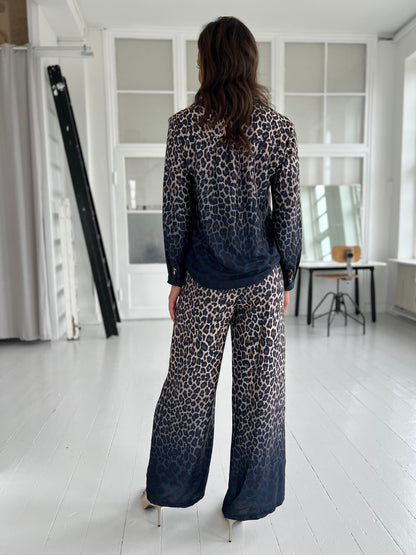 Louloa leopard pants