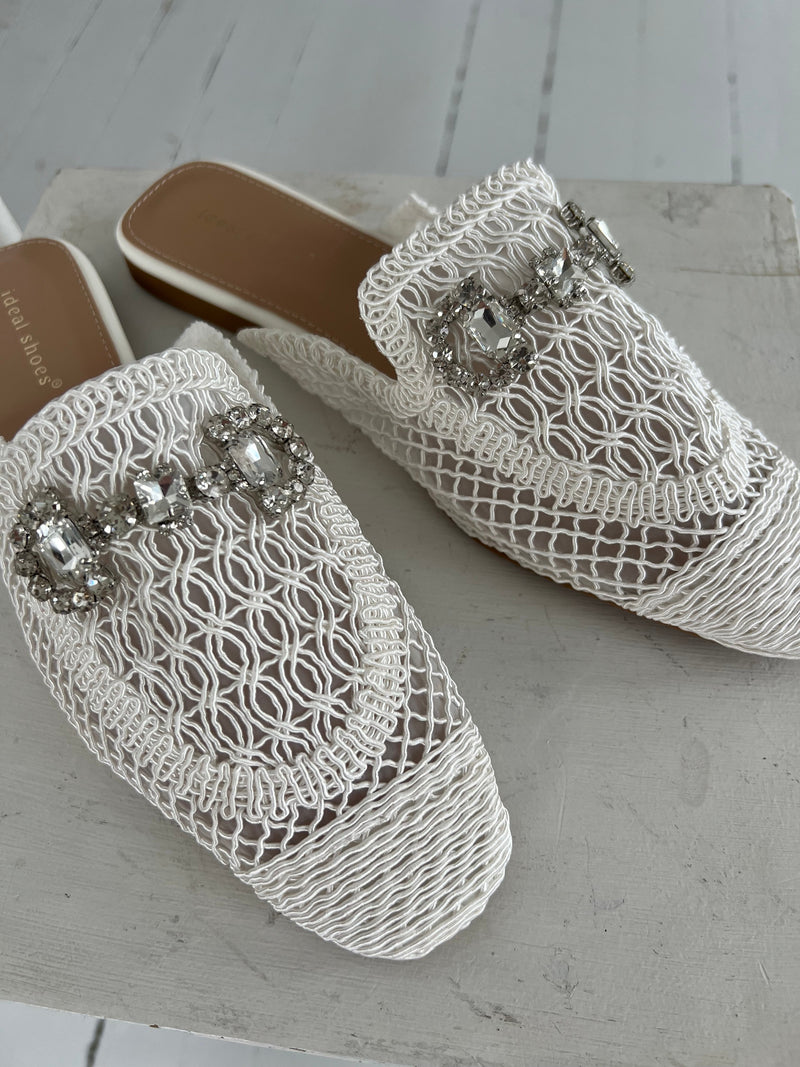 Marquiz white slippers