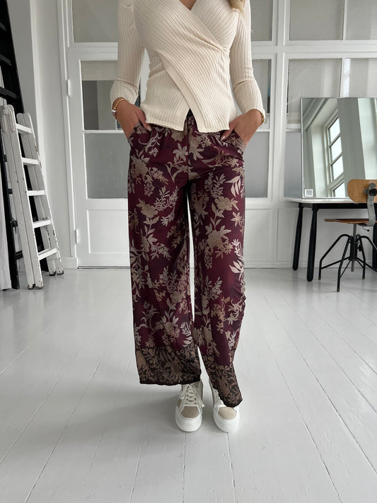 Bellice bordeaux satin pants