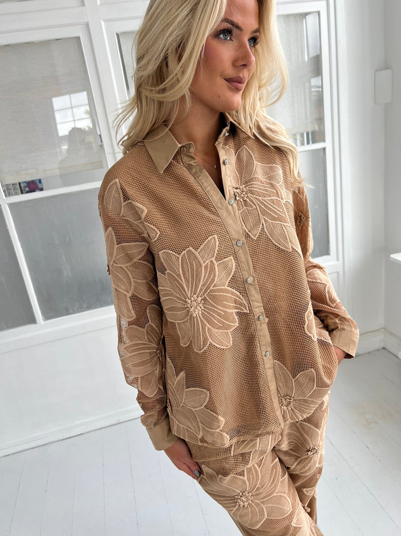 Flam camel bloom set fra webshoppen Aaberg Copenhagen