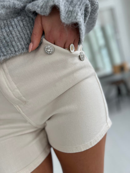 Softy beige denim shorts