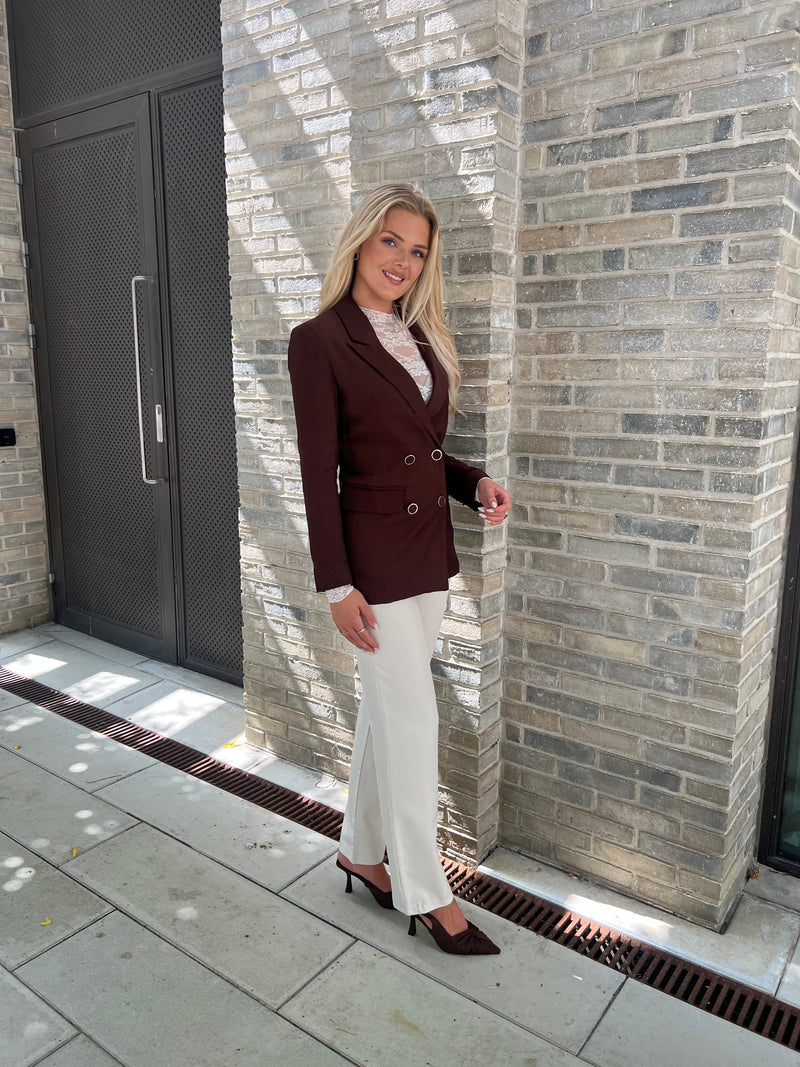 Its May coffee blazer