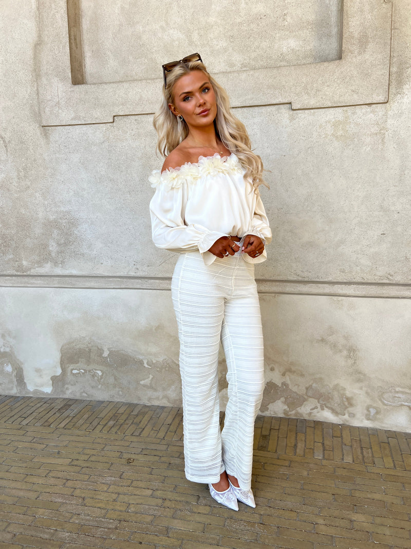 Eight Luxe creme lace pants