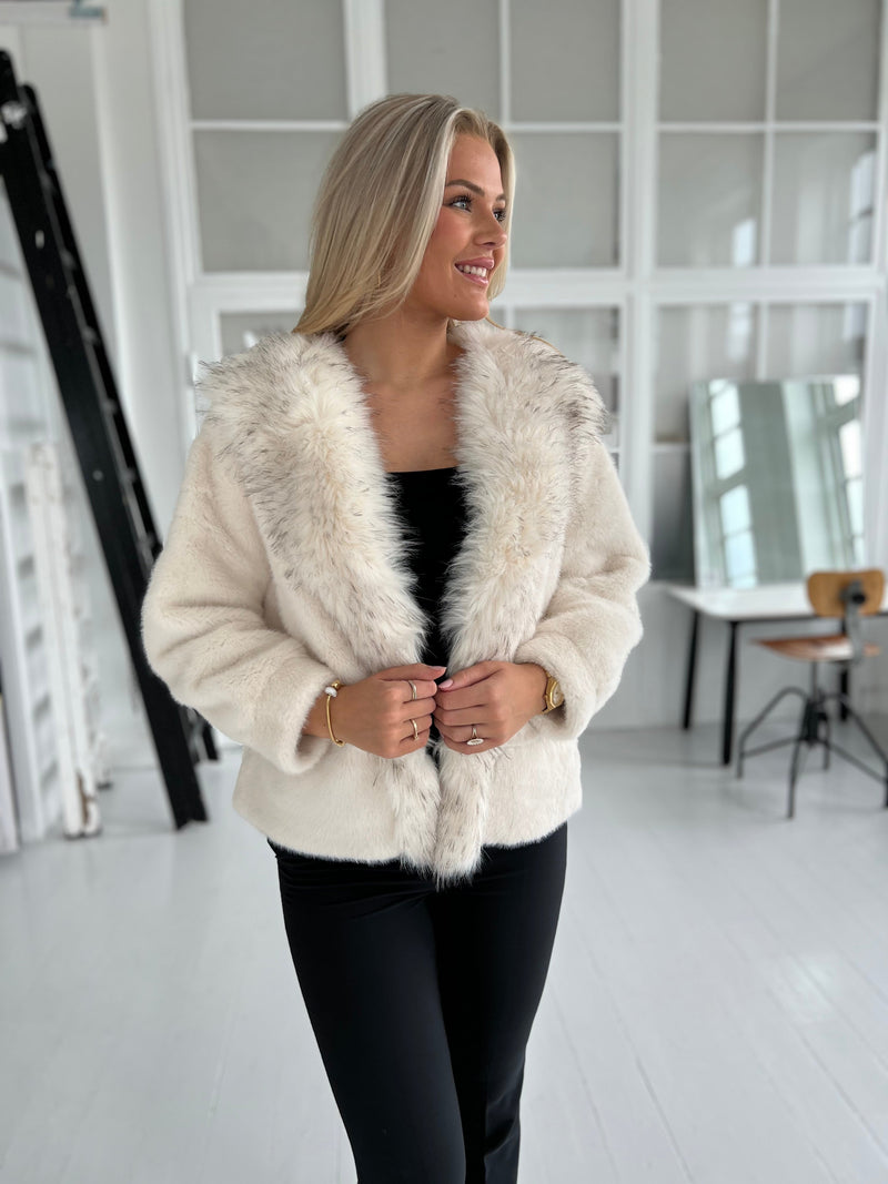 Azaka ekslusive white jacket (4599)-jakke-Aaberg Copenhagen