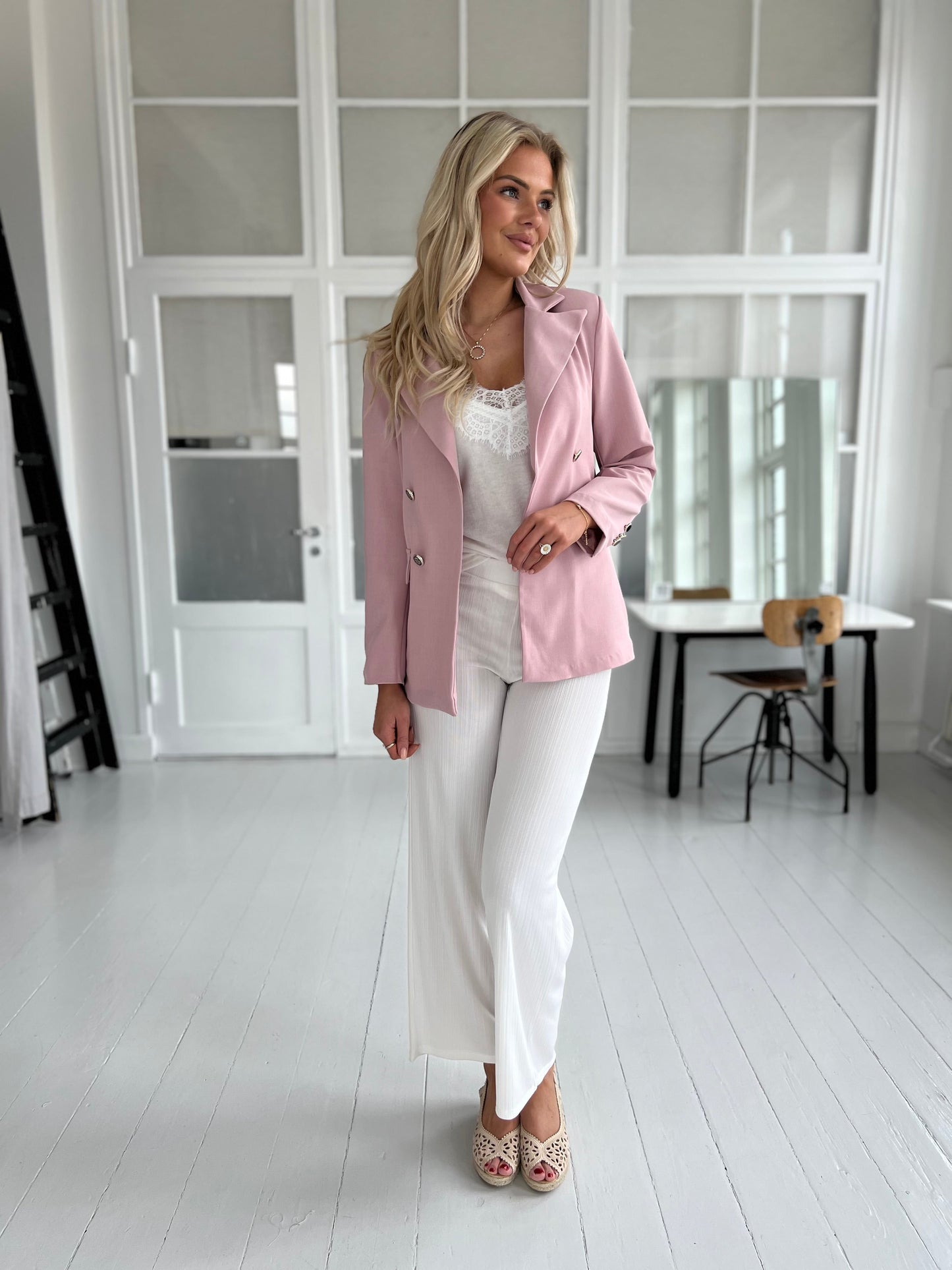 Syma Light pink blazer