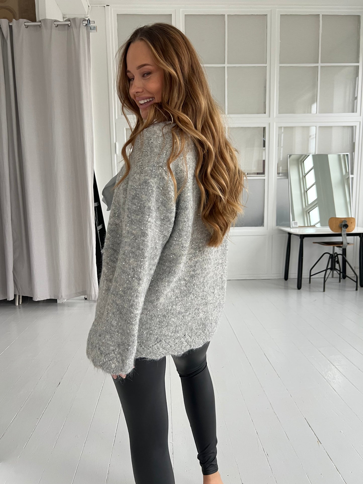 Azaka grey shimmer knit (2528)